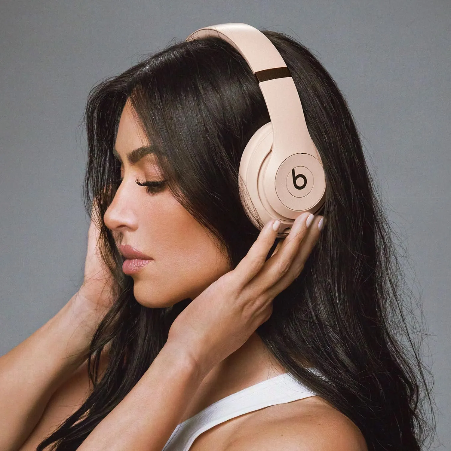 Beats Studio Pro x Kim Kardashian - Bluetooth Noise Cancelling Headphones with AppleCare  (2 Years) - Moon