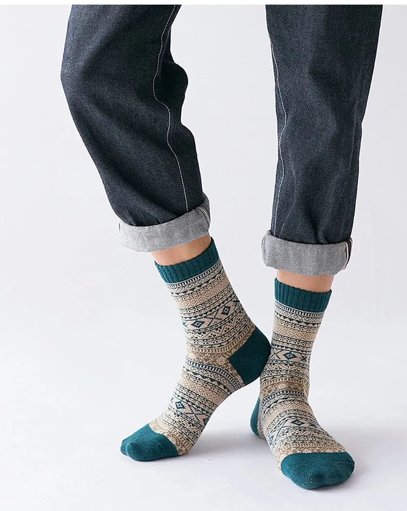 Cozy Up with 5-Pairs Wool Winter Socks for Men and Women