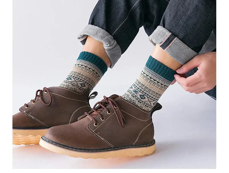 Cozy Up with 5-Pairs Wool Winter Socks for Men and Women