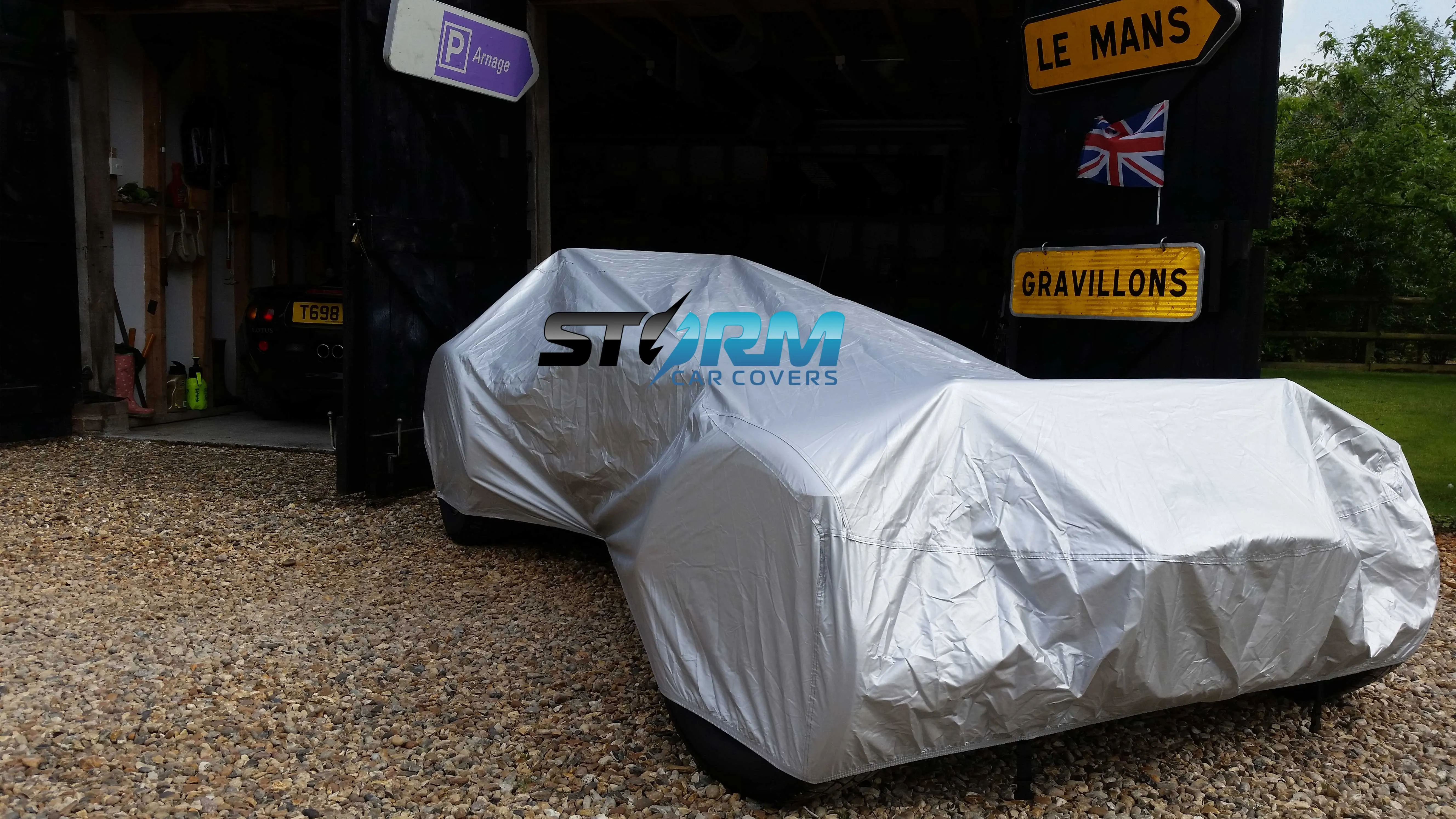 Voyager outdoor lightweight car covers for CATERHAM